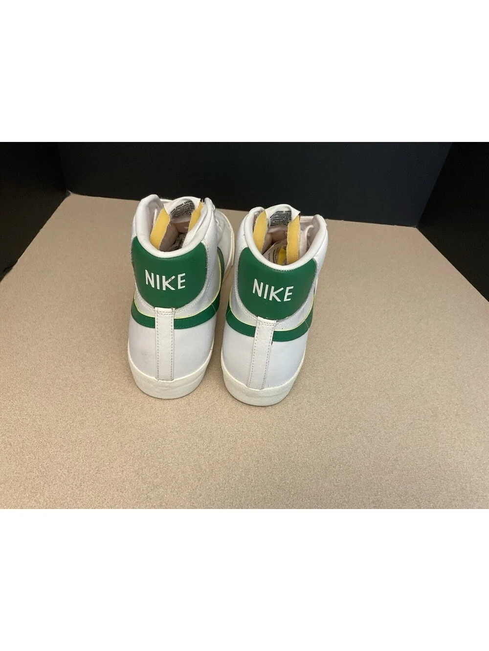 Mens Nike Blazer Mid 77 Vintage White/Lucid Green Athletic Shoes. Size 15. Nice!